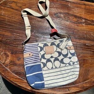 2010s Coach Blue and Cream Crossbody Bag with Signature Design